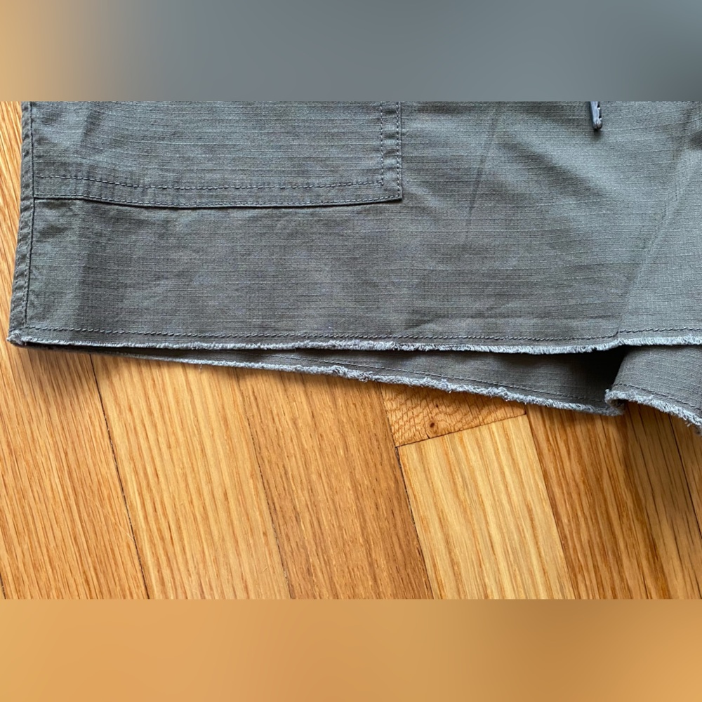NWT Vuori Vintage Ripstop Shorts in Dark Oregano - Picture 5 of 10